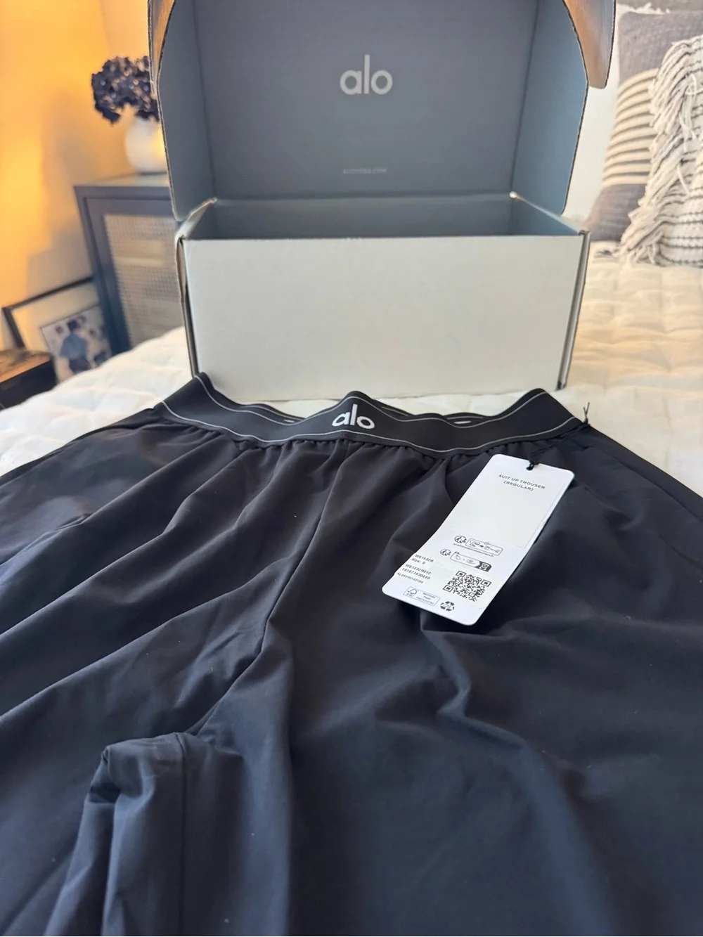 ALO Yoga Black Wide-Leg Relaxed Pants NWT SMALL